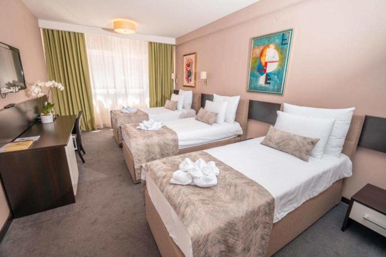 Garden City Hotel Кониц Экстерьер фото