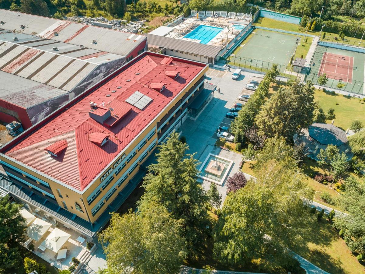 Garden City Hotel Кониц Экстерьер фото